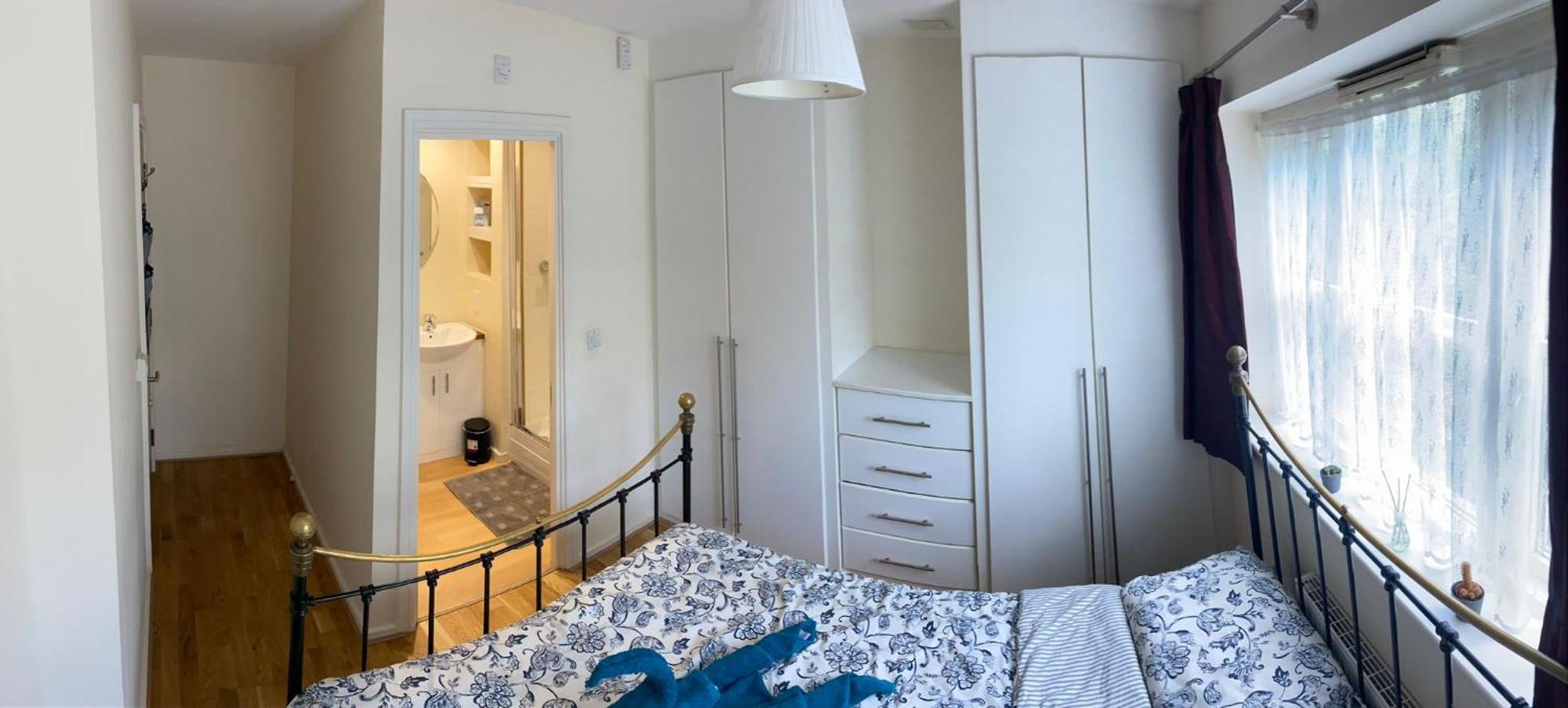 Cosy Private Room Лондон Экстерьер фото